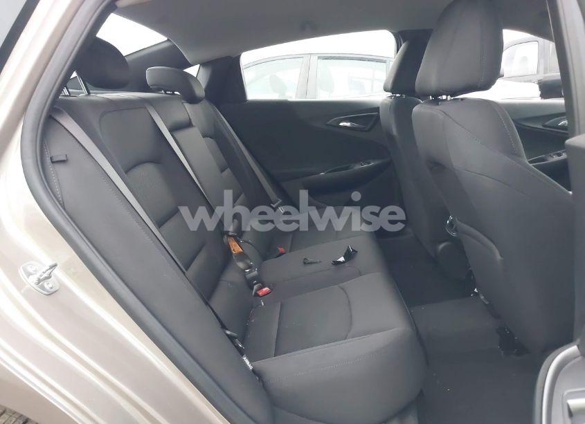 Photo 8 of 2025 Chevrolet Malibu FWD 1LT (VIN 1G1ZD5ST9SF148916)