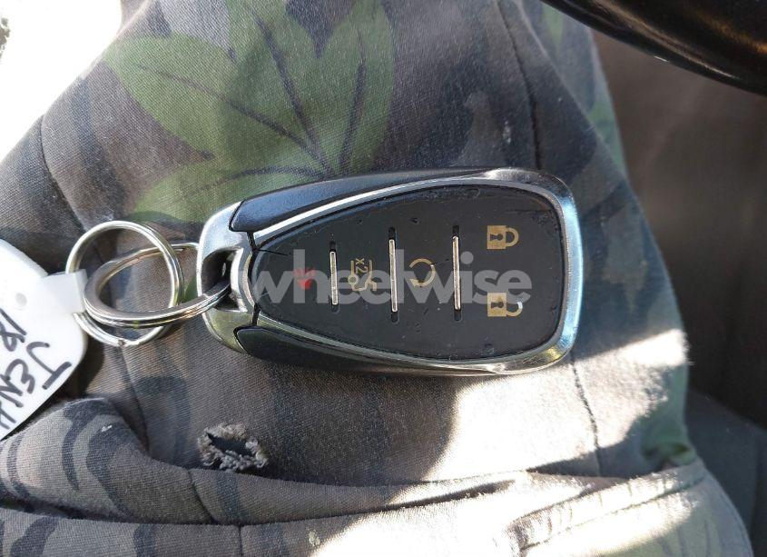 Photo 11 of 2018 Chevrolet Malibu LT (VIN 1G1ZD5STXJF121769)