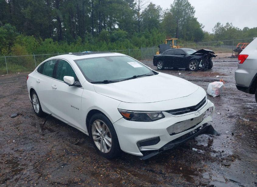 2018 Chevrolet Malibu LT (VIN 1G1ZD5STXJF124123) main photo