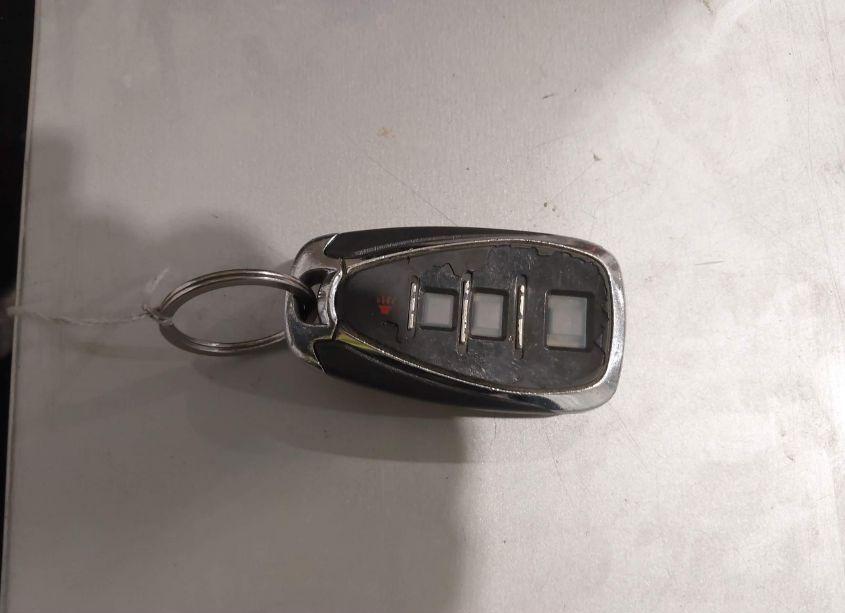 Photo 11 of 2018 Chevrolet Malibu LT (VIN 1G1ZD5STXJF129838)