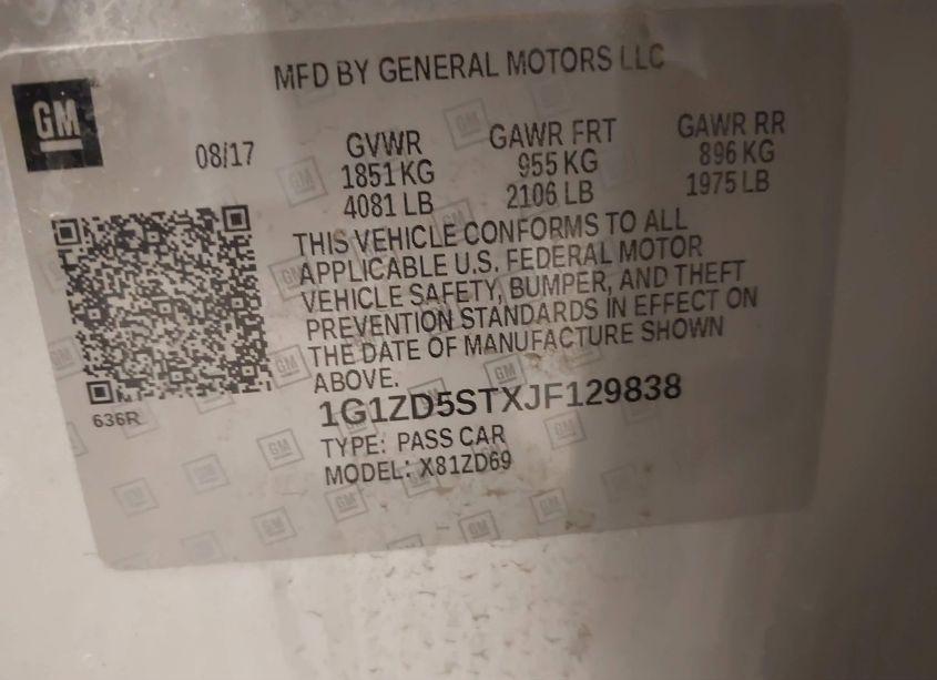 Photo 9 of 2018 Chevrolet Malibu LT (VIN 1G1ZD5STXJF129838)