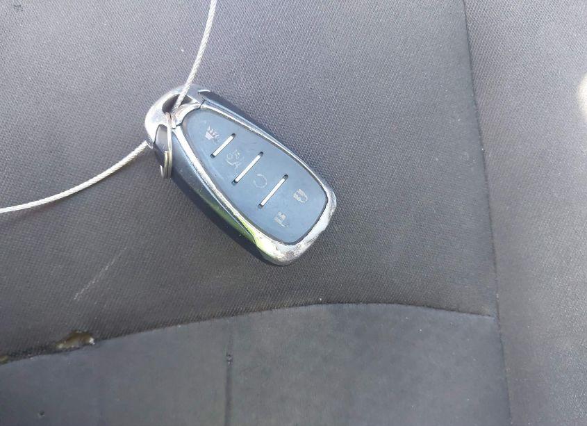 Photo 11 of 2018 Chevrolet Malibu LT (VIN 1G1ZD5STXJF132335)