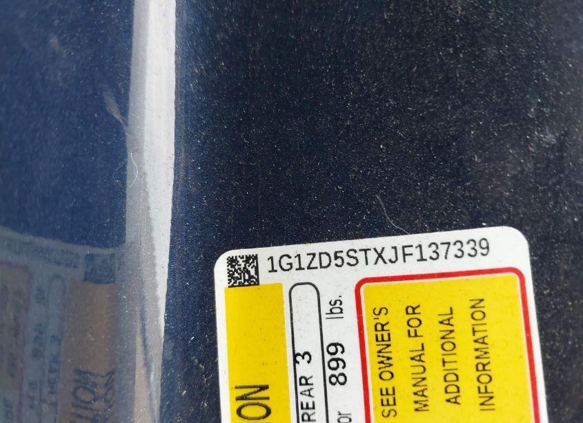 Photo 9 of 2018 Chevrolet Malibu LT (VIN 1G1ZD5STXJF137339)