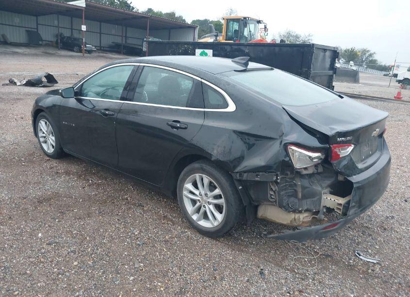 Photo 3 of 2018 Chevrolet Malibu LT (VIN 1G1ZD5STXJF153511)