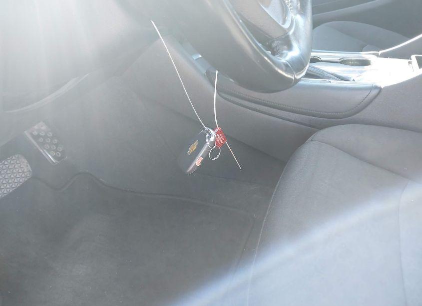 Photo 11 of 2018 Chevrolet Malibu LT (VIN 1G1ZD5STXJF165948)