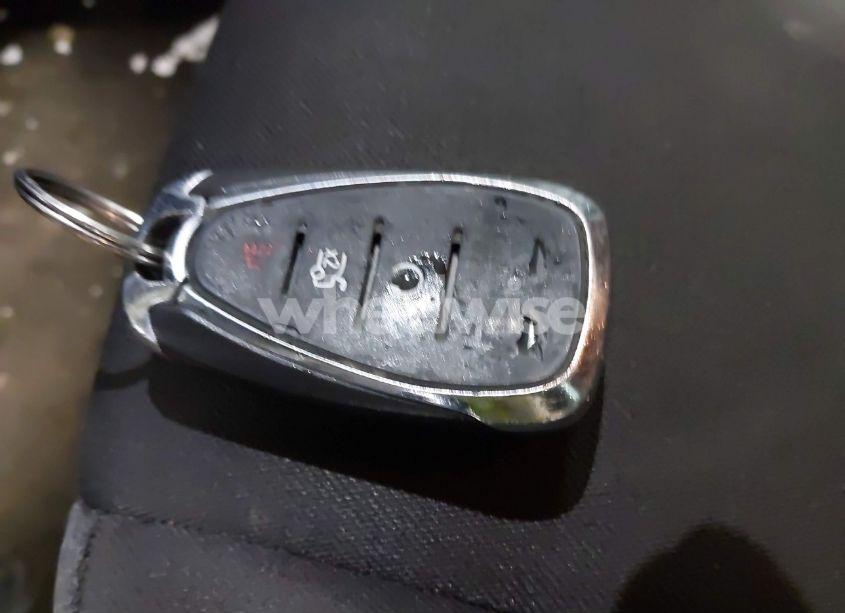 Photo 11 of 2018 Chevrolet Malibu LT (VIN 1G1ZD5STXJF171376)