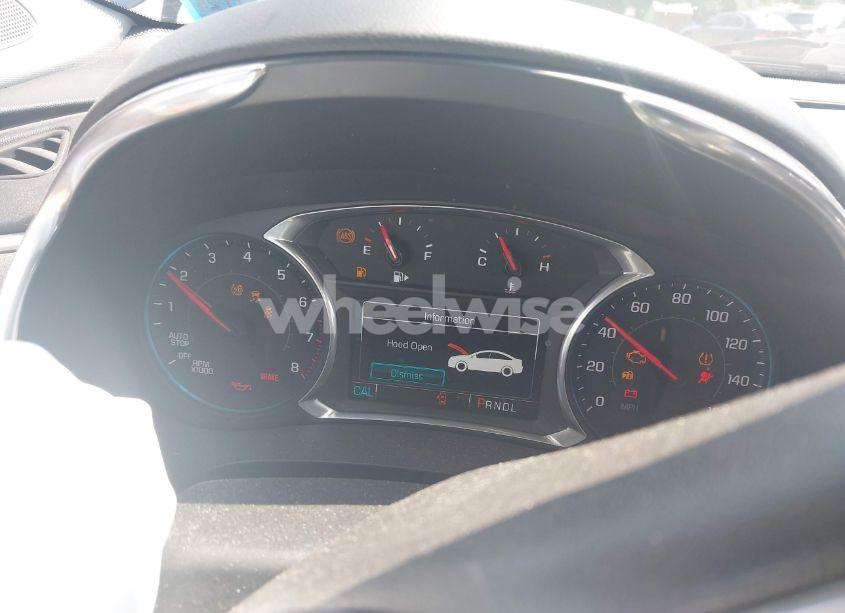 Photo 15 of 2018 Chevrolet Malibu LT (VIN 1G1ZD5STXJF172138)