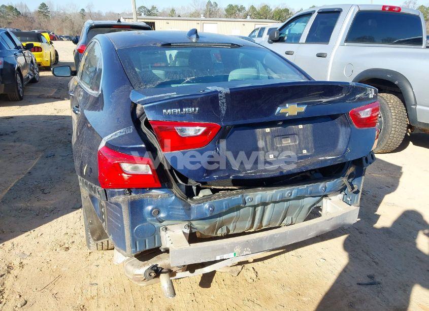 Photo 18 of 2018 Chevrolet Malibu LT (VIN 1G1ZD5STXJF187593)