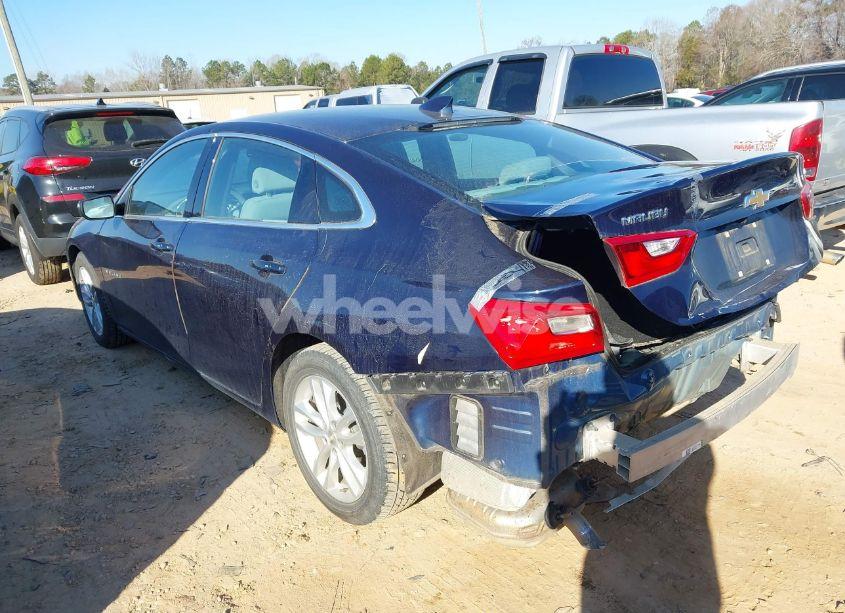 Photo 3 of 2018 Chevrolet Malibu LT (VIN 1G1ZD5STXJF187593)
