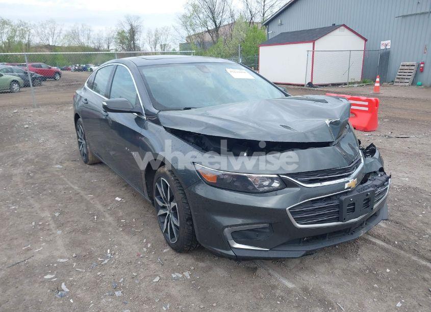 2018 Chevrolet Malibu LT (VIN 1G1ZD5STXJF200309) main photo