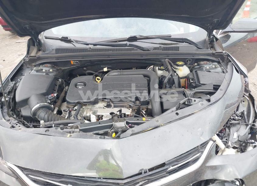 Photo 10 of 2018 Chevrolet Malibu LT (VIN 1G1ZD5STXJF200309)