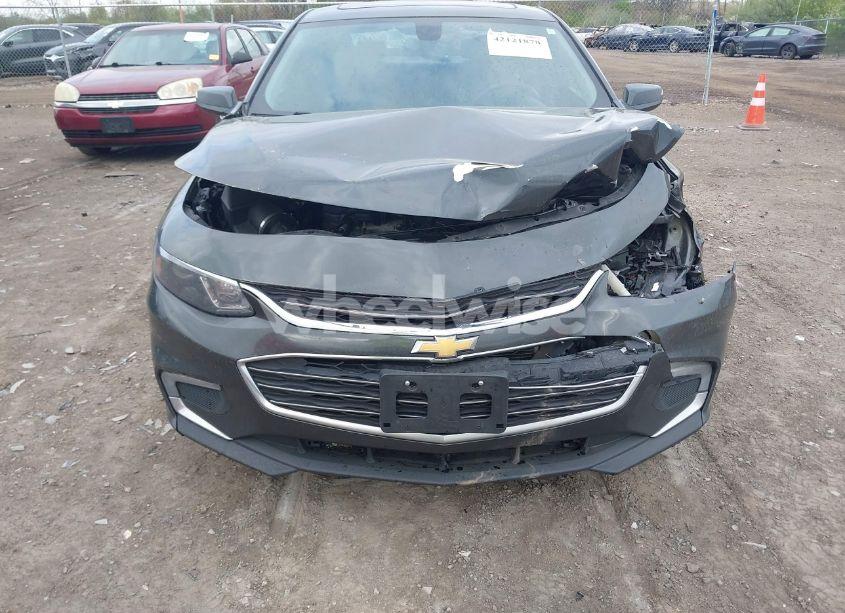 Photo 6 of 2018 Chevrolet Malibu LT (VIN 1G1ZD5STXJF200309)