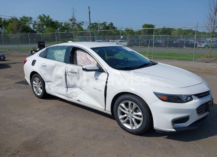 2018 Chevrolet Malibu LT (VIN 1G1ZD5STXJF209298) main photo