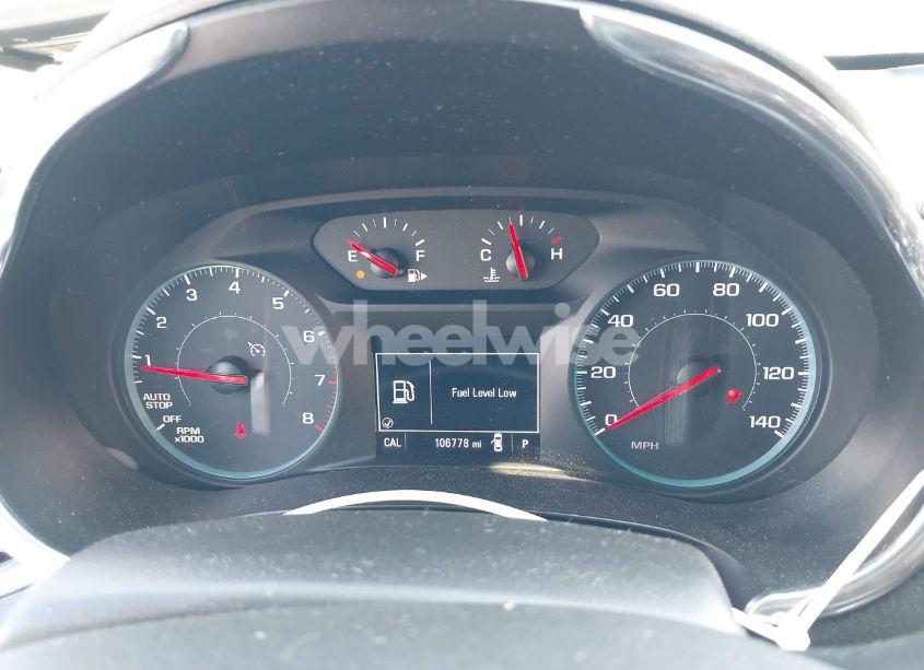 Photo 7 of 2018 Chevrolet Malibu LT (VIN 1G1ZD5STXJF209298)