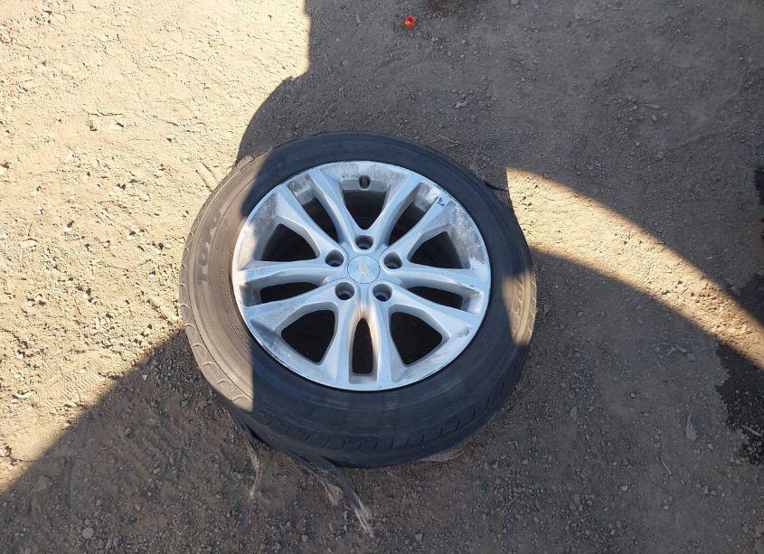 Photo 12 of 2018 Chevrolet Malibu LT (VIN 1G1ZD5STXJF216090)