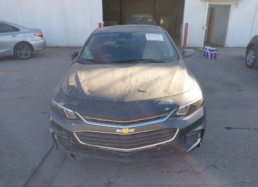 Photo 13 of 2018 Chevrolet Malibu LT (VIN 1G1ZD5STXJF216090)