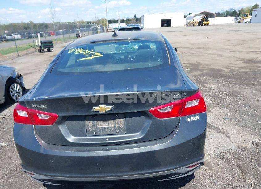 Photo 16 of 2018 Chevrolet Malibu LT (VIN 1G1ZD5STXJF229423)