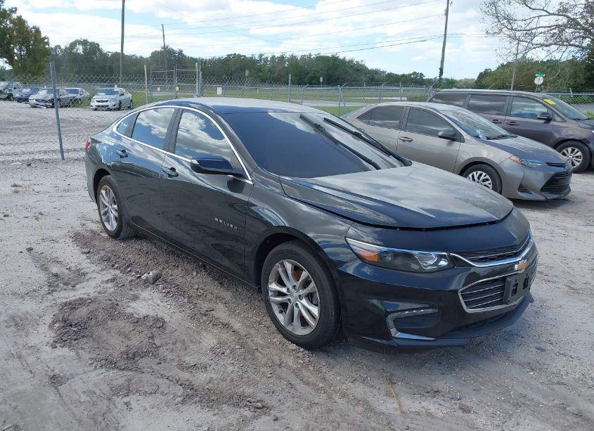 2018 Chevrolet Malibu LT (VIN 1G1ZD5STXJF230703) main photo