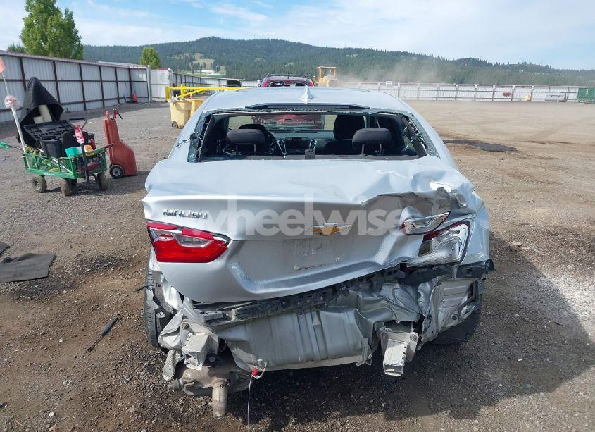 Photo 17 of 2018 Chevrolet Malibu LT (VIN 1G1ZD5STXJF238154)