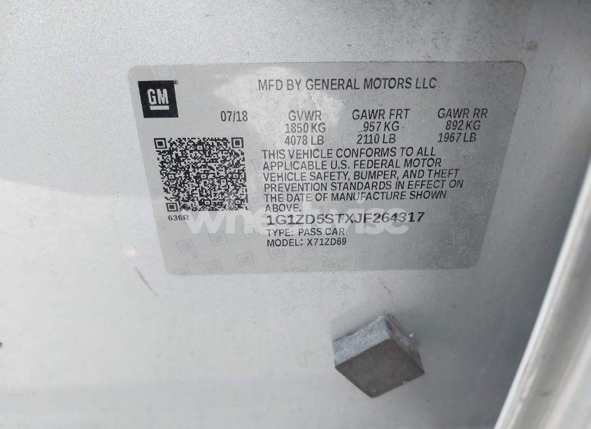 Photo 9 of 2018 Chevrolet Malibu LT (VIN 1G1ZD5STXJF264317)