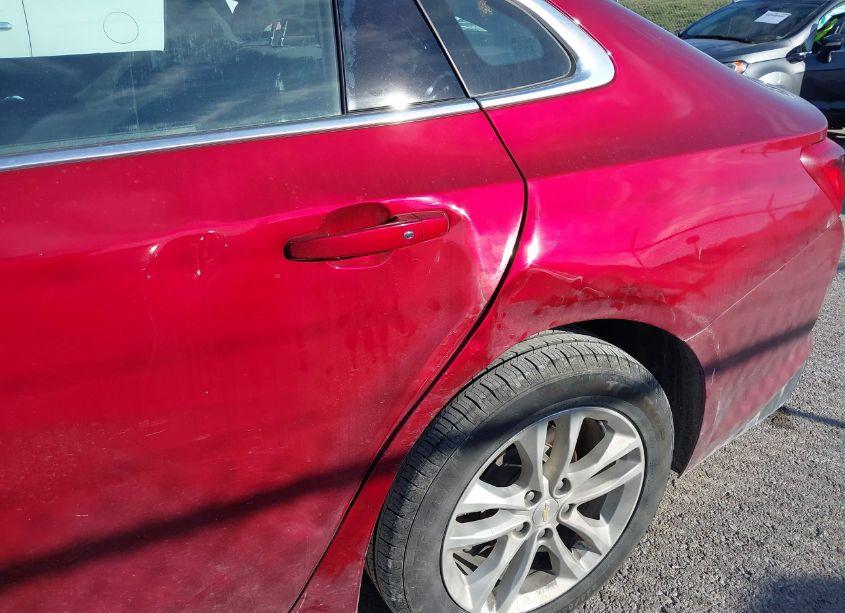 Photo 19 of 2018 Chevrolet Malibu LT (VIN 1G1ZD5STXJF268917)