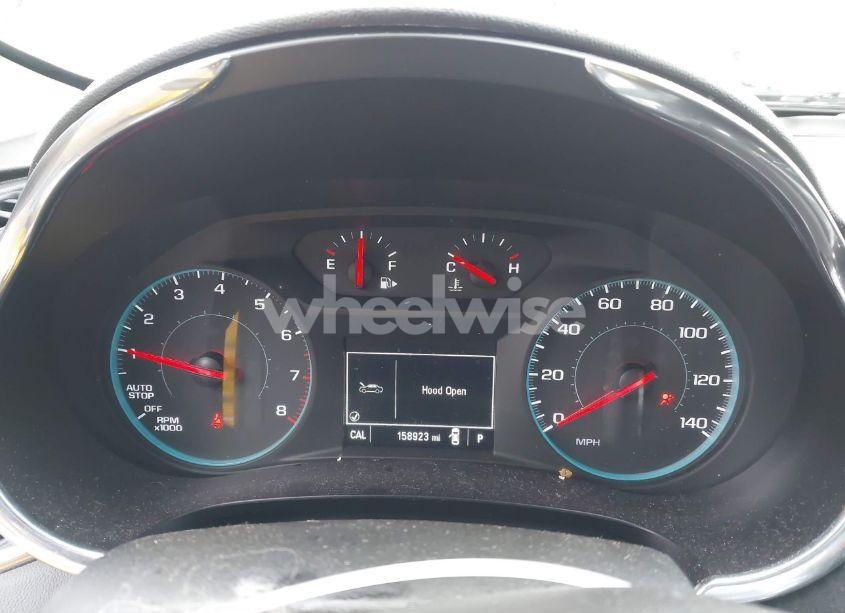 Photo 7 of 2018 Chevrolet Malibu LT (VIN 1G1ZD5STXJF270991)