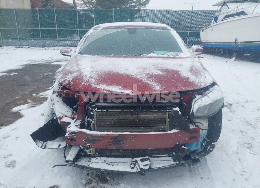 Photo 13 of 2018 Chevrolet Malibu LT (VIN 1G1ZD5STXJF281800)