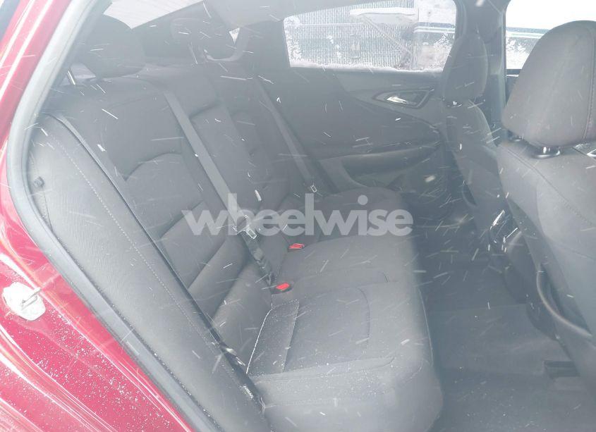 Photo 8 of 2018 Chevrolet Malibu LT (VIN 1G1ZD5STXJF281800)