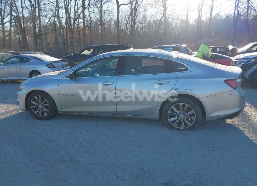Photo 14 of 2019 Chevrolet Malibu LT (VIN 1G1ZD5STXKF107386)