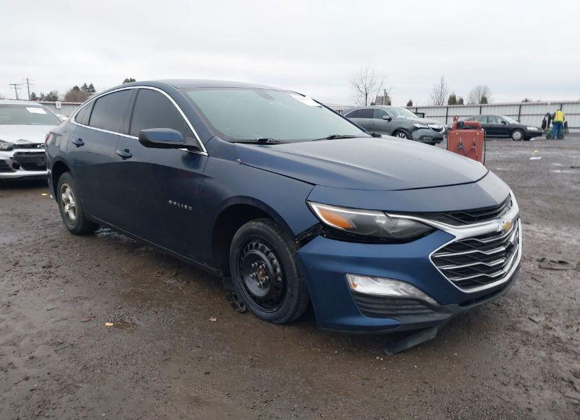 2019 Chevrolet Malibu LT (VIN 1G1ZD5STXKF107422) main photo