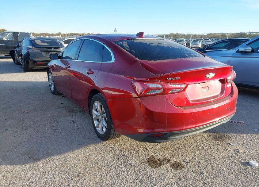 Photo 3 of 2019 Chevrolet Malibu LT (VIN 1G1ZD5STXKF117075)