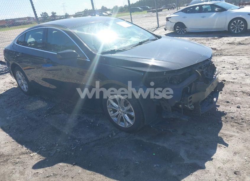 2019 Chevrolet Malibu LT (VIN 1G1ZD5STXKF138220) main photo