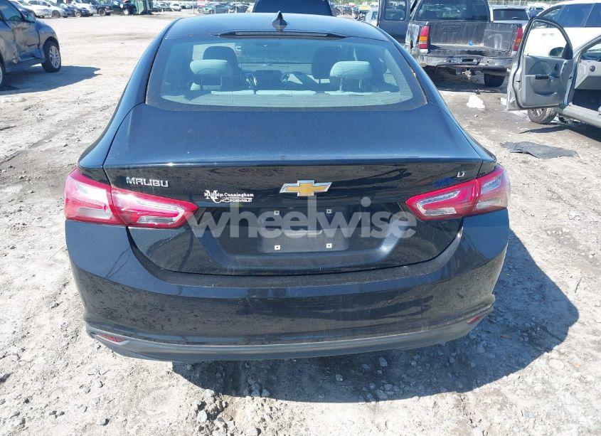 Photo 16 of 2019 Chevrolet Malibu LT (VIN 1G1ZD5STXKF138220)