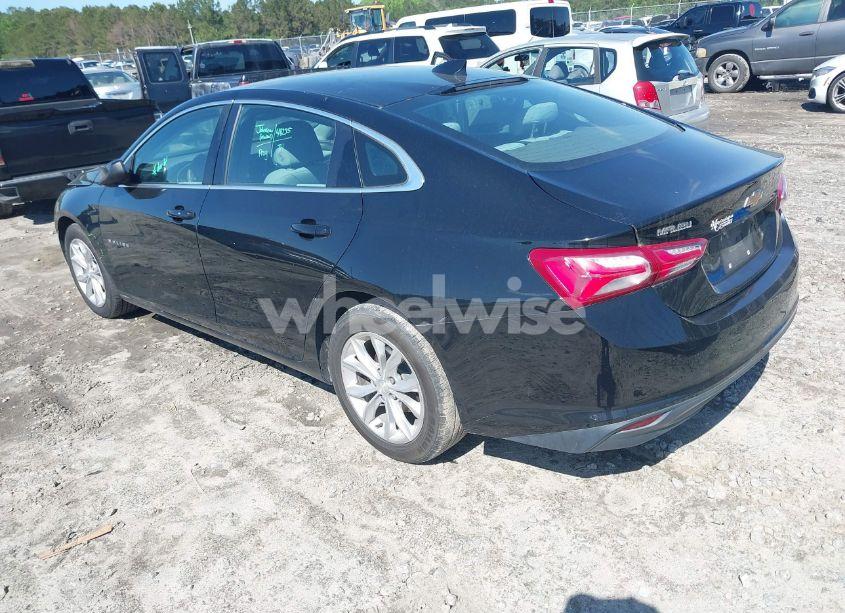 Photo 3 of 2019 Chevrolet Malibu LT (VIN 1G1ZD5STXKF138220)