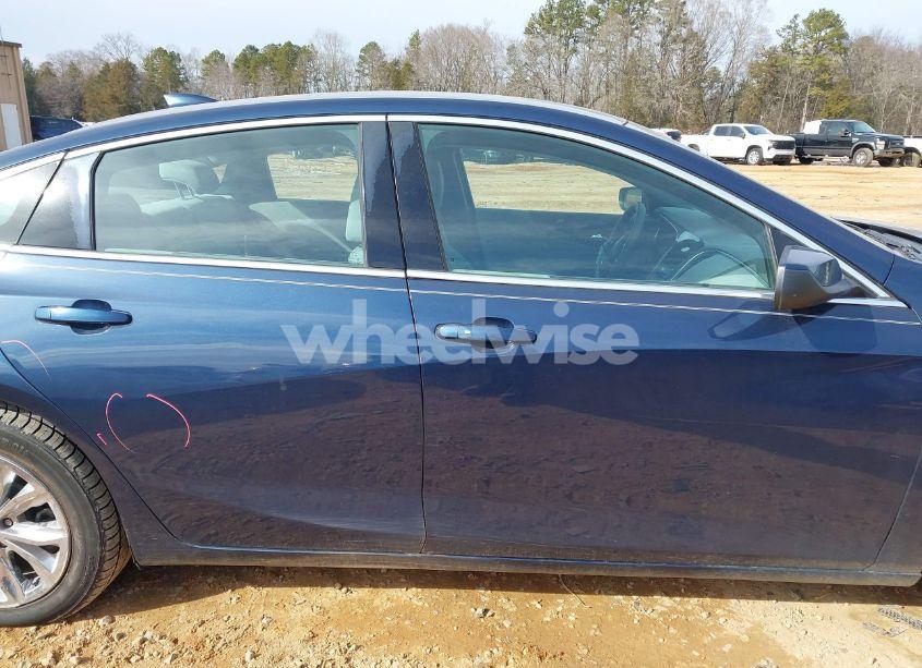 Photo 13 of 2019 Chevrolet Malibu LT (VIN 1G1ZD5STXKF153137)