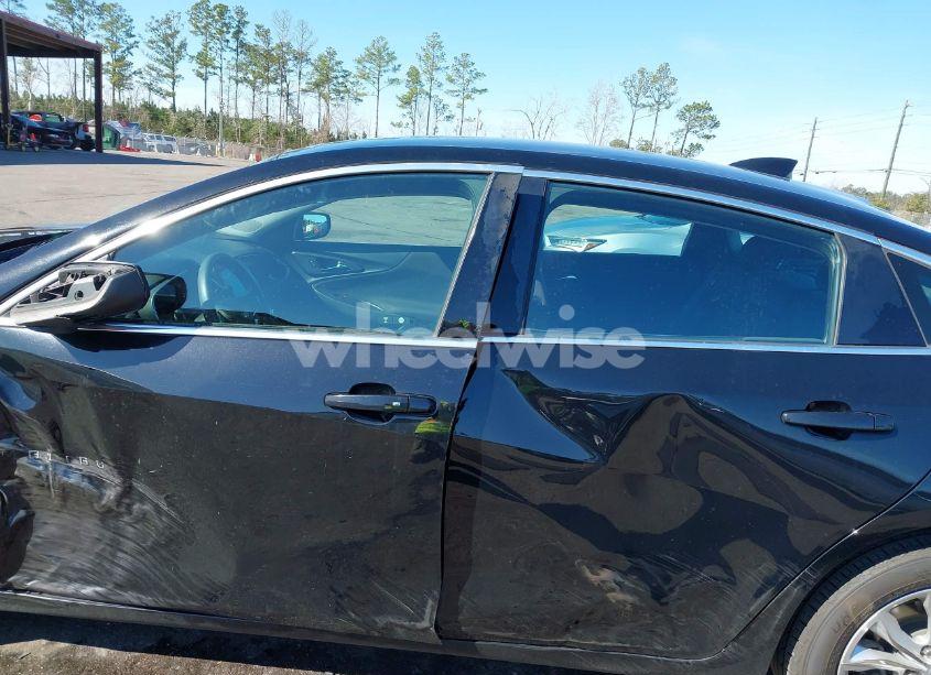 Photo 14 of 2019 Chevrolet Malibu LT (VIN 1G1ZD5STXKF159567)