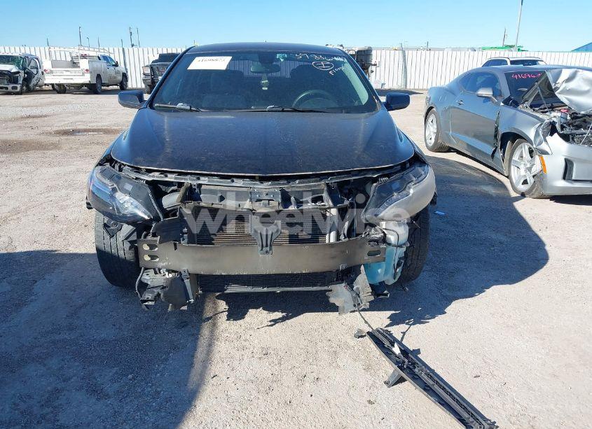 Photo 6 of 2019 Chevrolet Malibu LT (VIN 1G1ZD5STXKF161979)