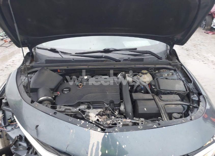 Photo 10 of 2019 Chevrolet Malibu LT (VIN 1G1ZD5STXKF162811)