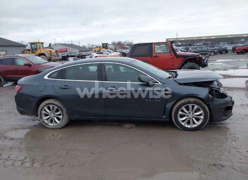 Photo 13 of 2019 Chevrolet Malibu LT (VIN 1G1ZD5STXKF162811)