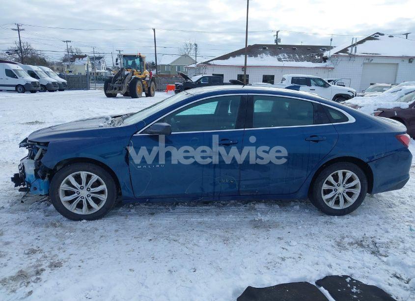 Photo 14 of 2019 Chevrolet Malibu LT (VIN 1G1ZD5STXKF168561)