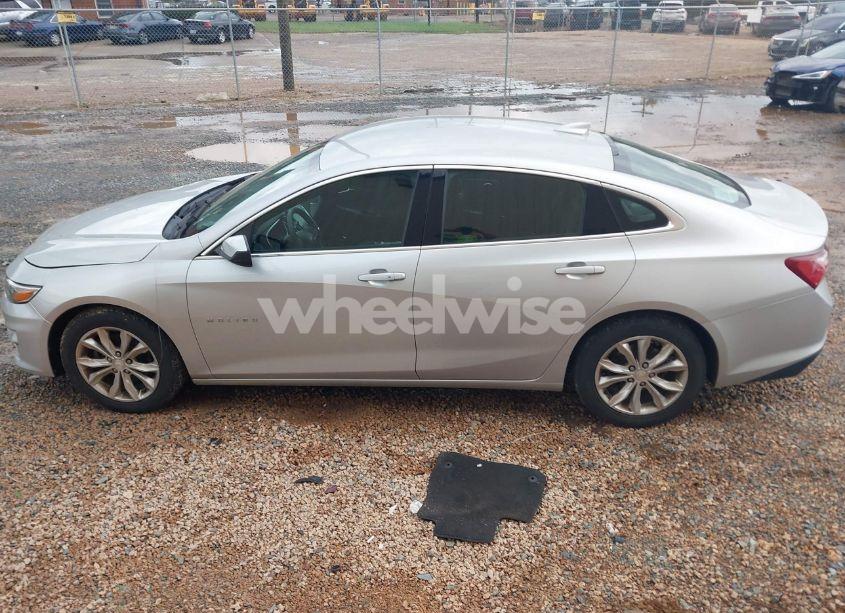 Photo 14 of 2020 Chevrolet Malibu FWD LT (VIN 1G1ZD5STXLF000274)