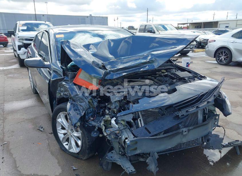 Photo 6 of 2020 Chevrolet Malibu FWD LT (VIN 1G1ZD5STXLF007919)