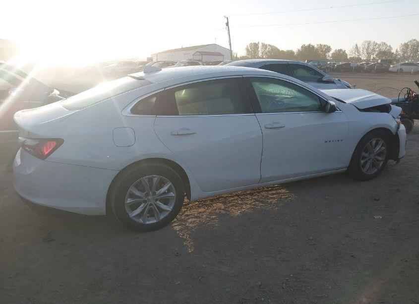 Photo 13 of 2020 Chevrolet Malibu FWD LT (VIN 1G1ZD5STXLF010688)