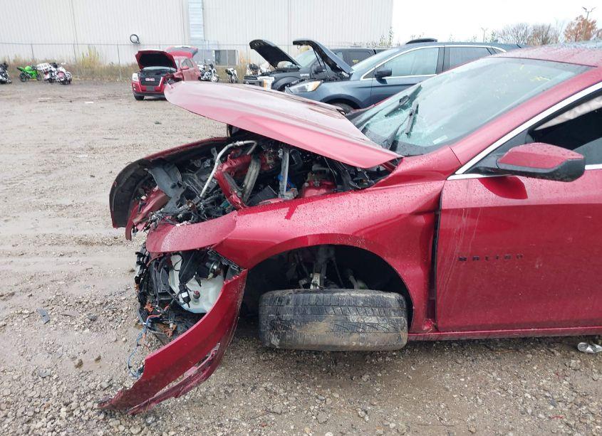 Photo 6 of 2020 Chevrolet Malibu FWD LT (VIN 1G1ZD5STXLF014790)