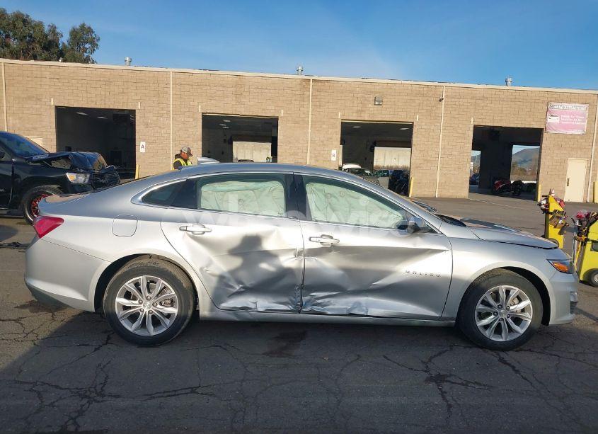 Photo 13 of 2020 Chevrolet Malibu FWD LT (VIN 1G1ZD5STXLF017527)