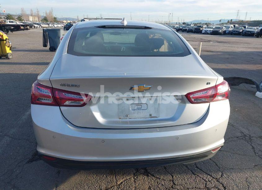 Photo 16 of 2020 Chevrolet Malibu FWD LT (VIN 1G1ZD5STXLF017527)