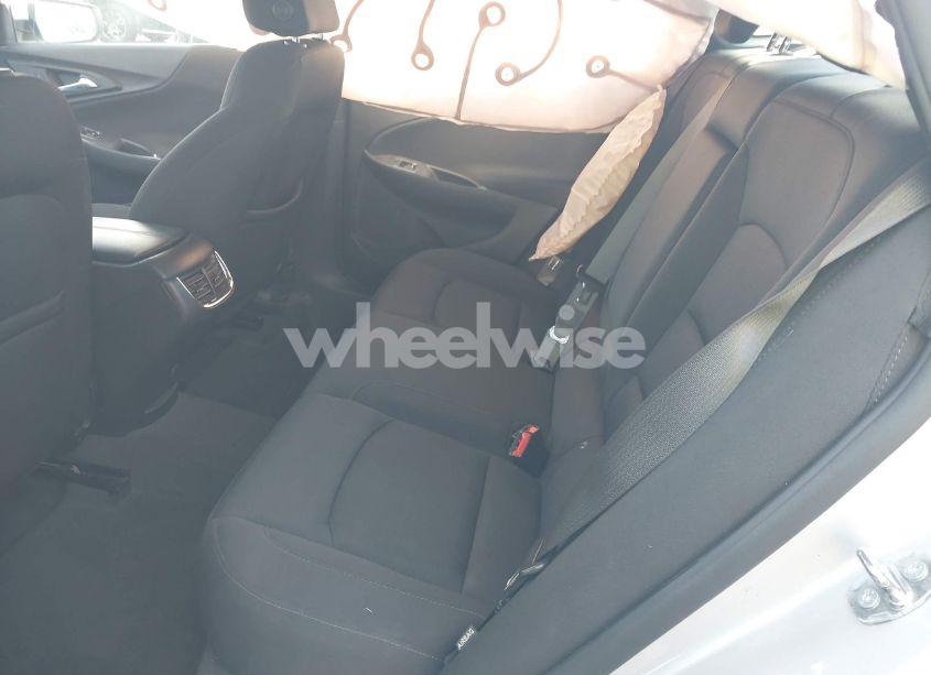 Photo 8 of 2020 Chevrolet Malibu FWD LT (VIN 1G1ZD5STXLF017527)