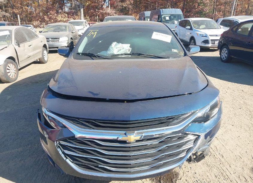 Photo 12 of 2020 Chevrolet Malibu FWD LT (VIN 1G1ZD5STXLF025711)