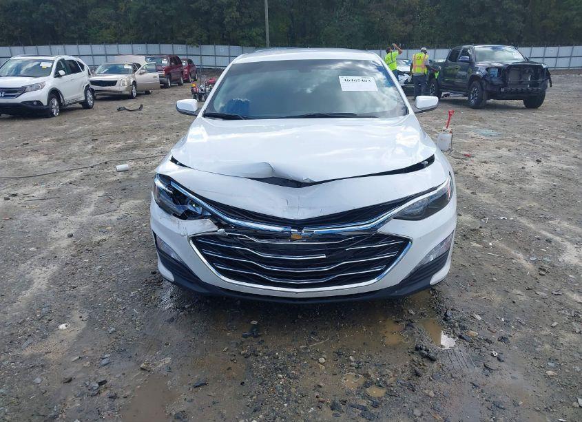 Photo 12 of 2020 Chevrolet Malibu FWD LT (VIN 1G1ZD5STXLF032335)