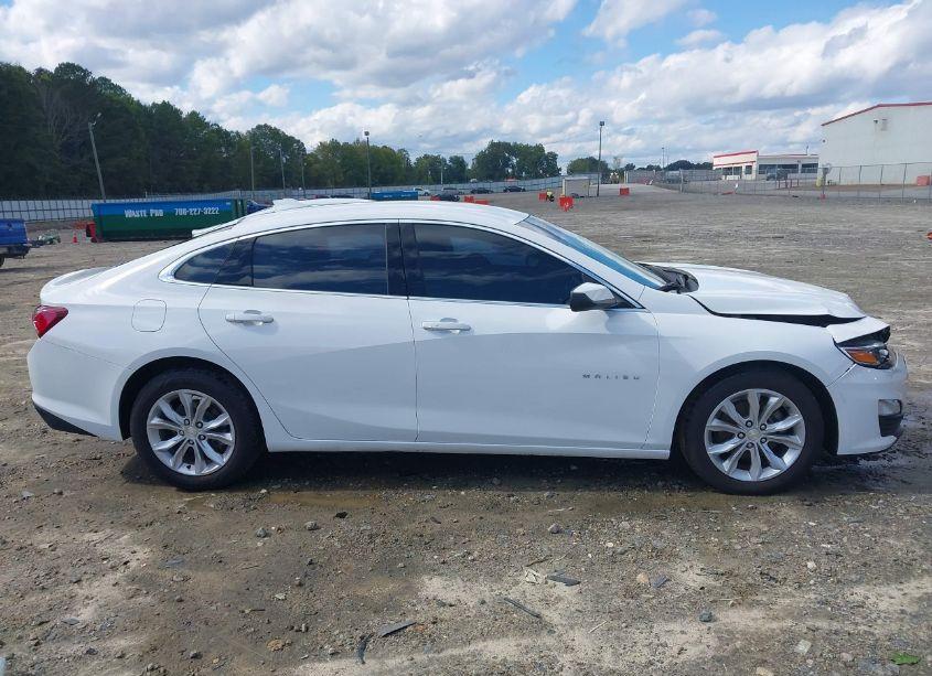 Photo 13 of 2020 Chevrolet Malibu FWD LT (VIN 1G1ZD5STXLF032335)